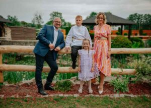 Komunia swieta plenerowa sesja rodzinna rybnik